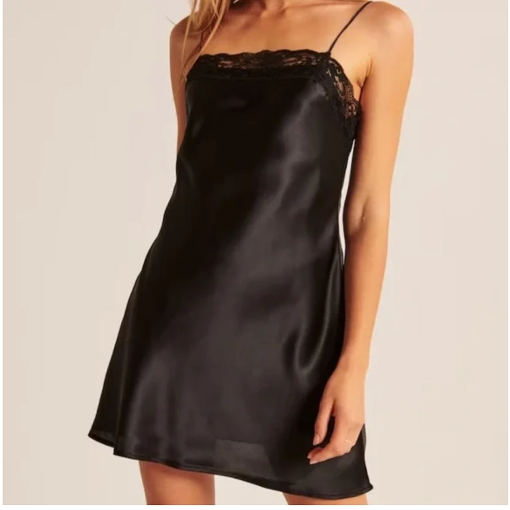 New Abercrombie Lace Slip Mini Dress Black